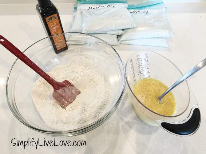 mix-the-dry-and-wet-ingredients-then-mix-together