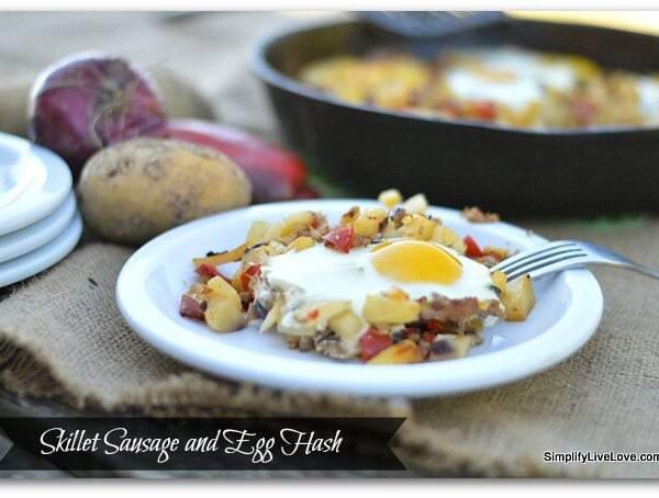 easy skillet sausage and egg hash