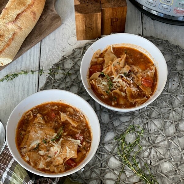 delicious and easy instant pot lasagna soup