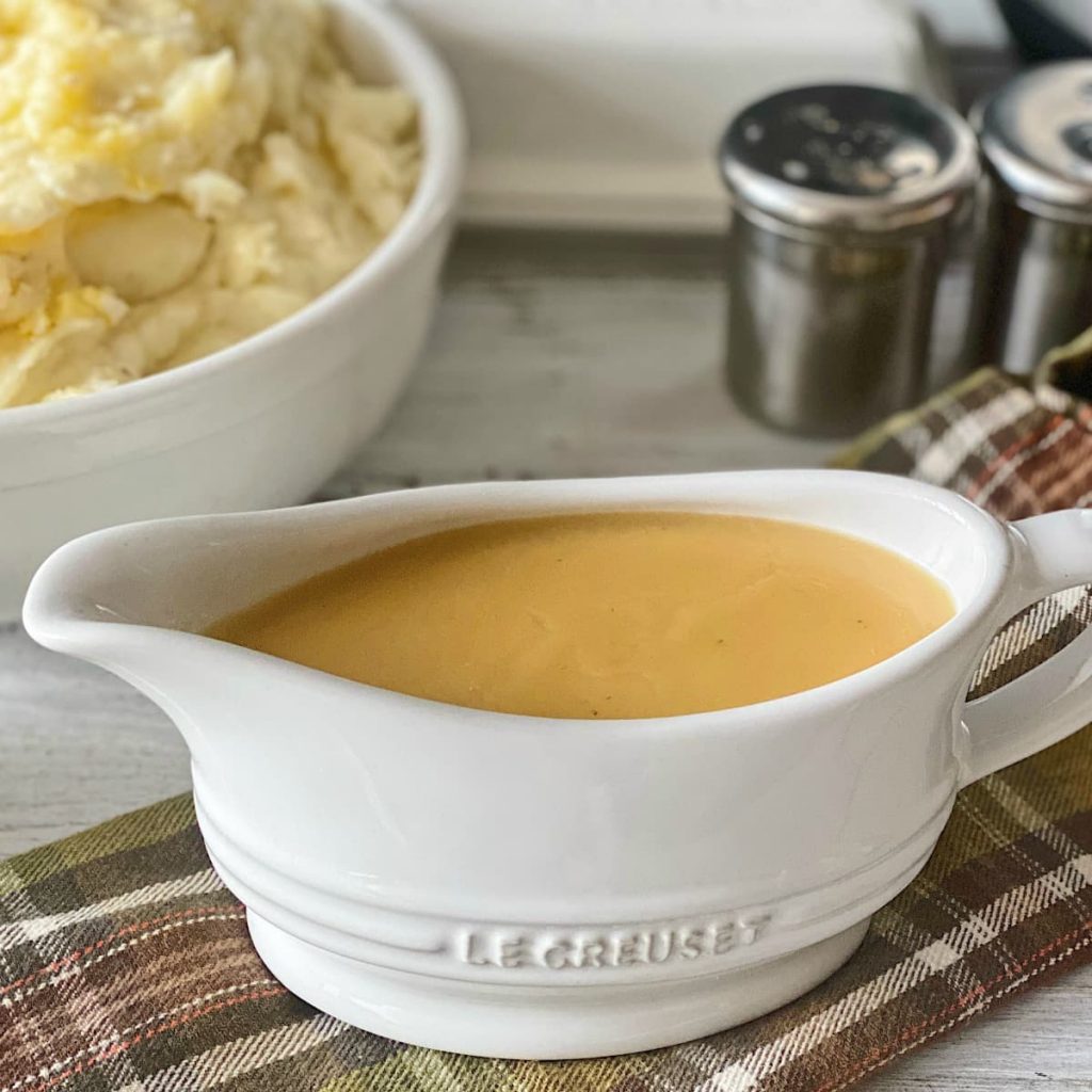 How to Make Perfect Gravy from Scratch + Trouble Shooting Tips Simplify, Live, Love