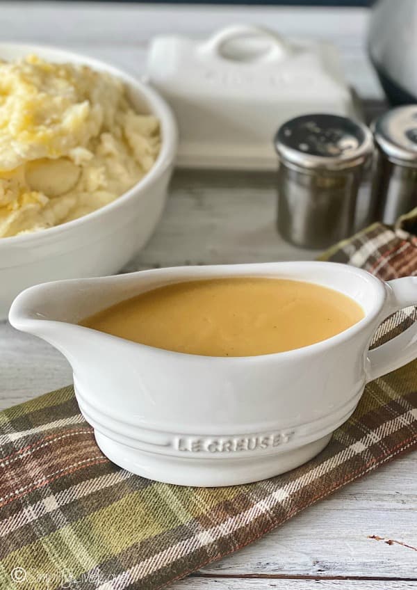 perfect gravy from scratch (1)