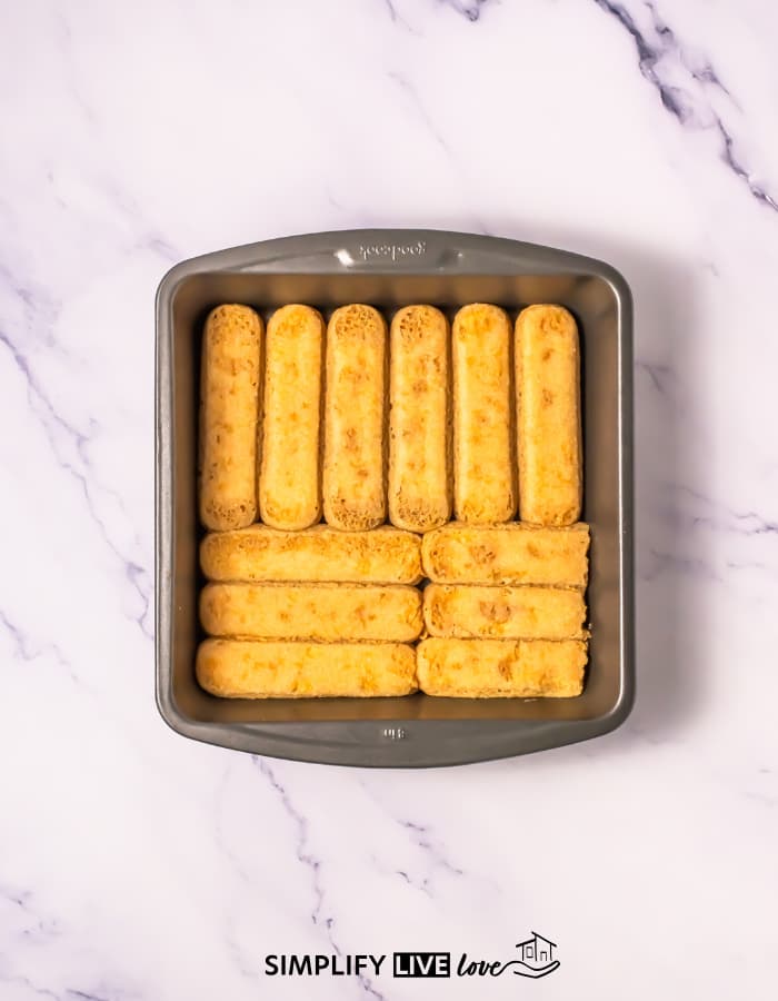 how to arrange lady fingers in an 8 x 8 baking dish