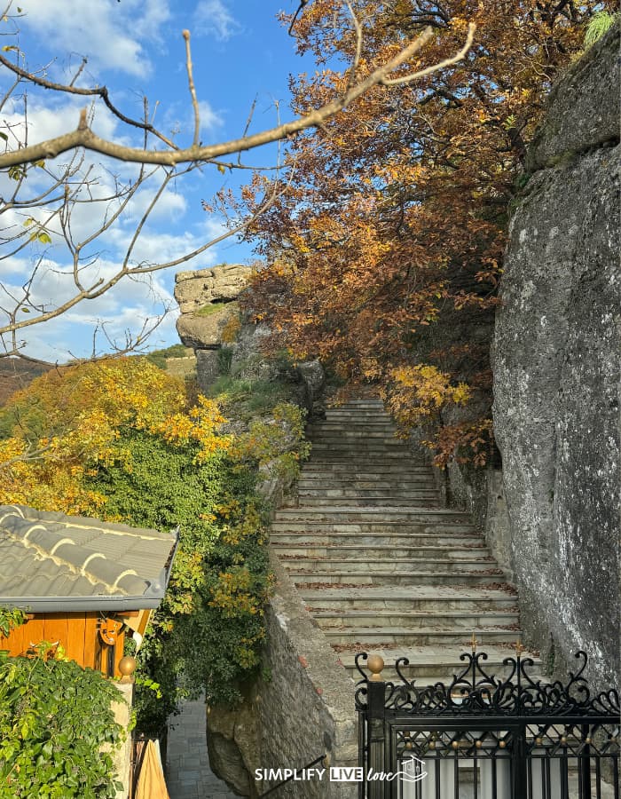 meteora monastery tour (1)