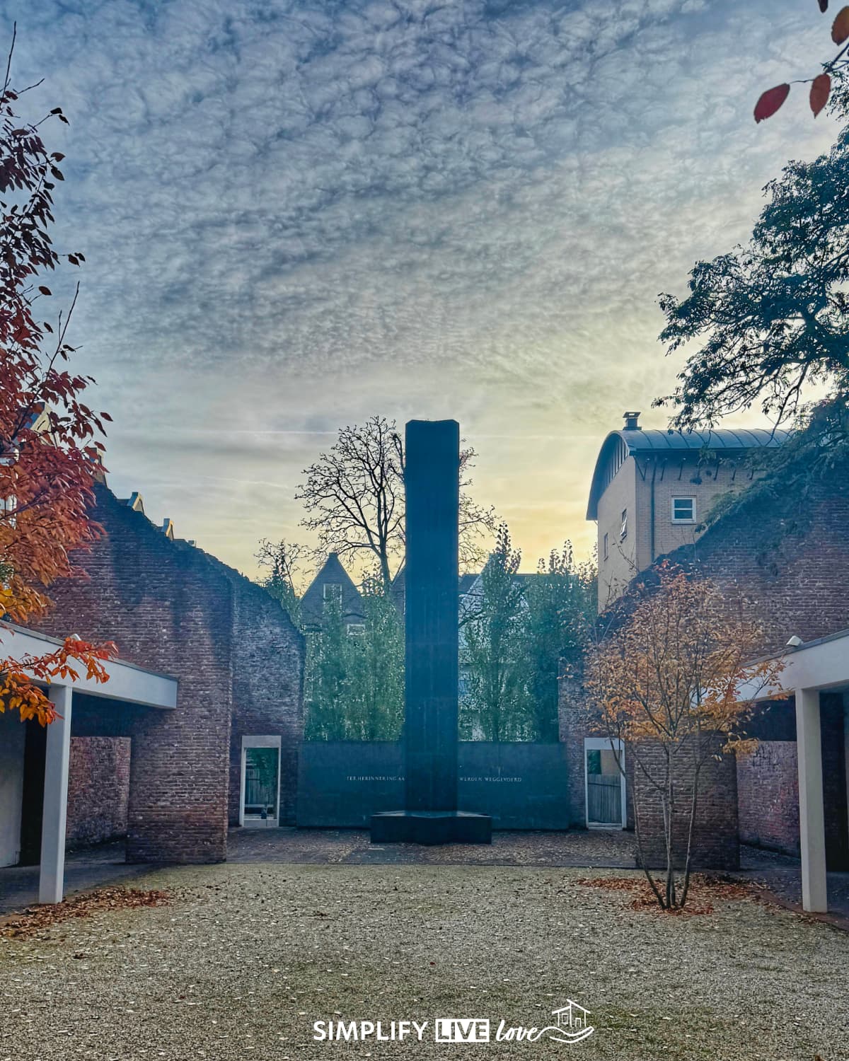 the open air courtyard that used to be the theater at the Hollandsche Schouwburg in Amsterdam
